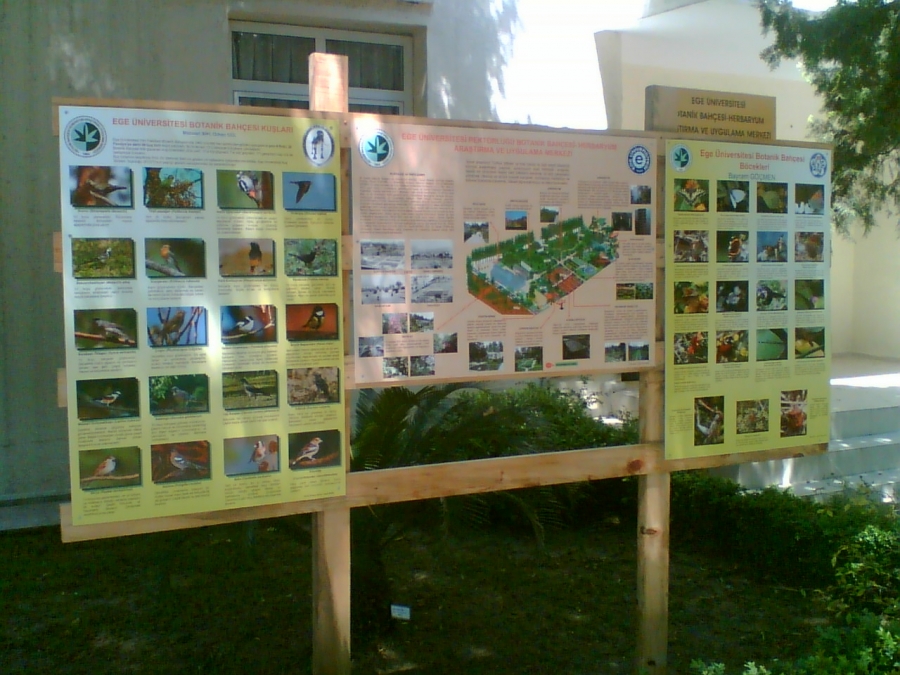 ege-universitesi-botanik-bahcesi-kus-panolari