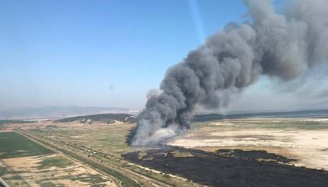 Kuş Cenneti yakınında korkutan yangın