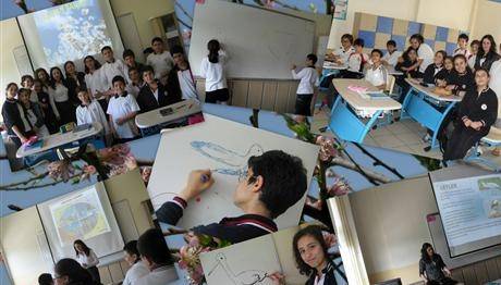 BAHARIN İZLERİ