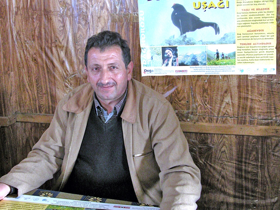 39-yildir-dag-horozunun-avlanmamasi-icin-gonullu-bekcilik-yapiyor